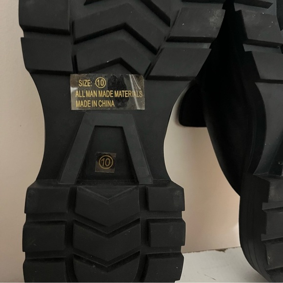 Women’s Lulus Ranae Black Slide On Loafers Black Gold Horsebit Hardware Size 10 - Picture 9 of 9